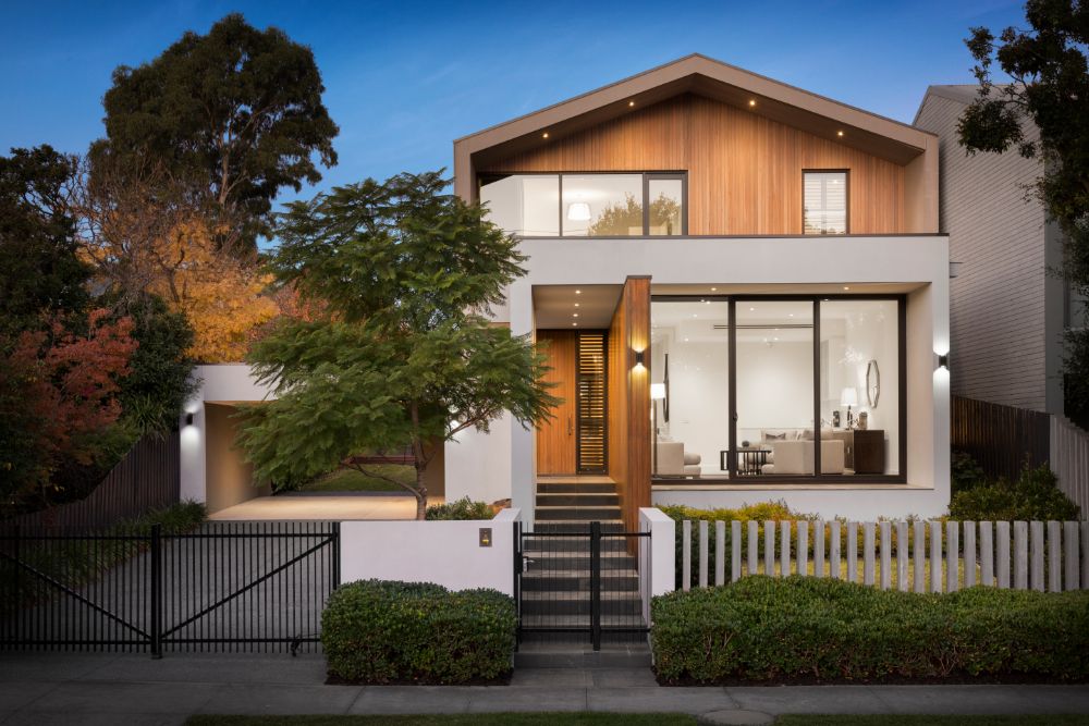 Real Estate Is the Most Overrated Asset in History facade e6zfmj4
